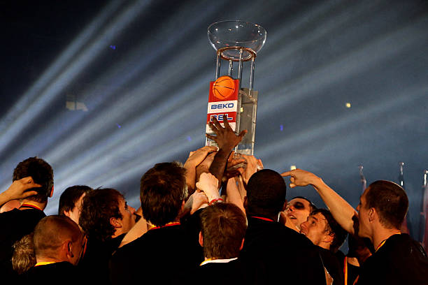 也为中国乒 也为中国乒