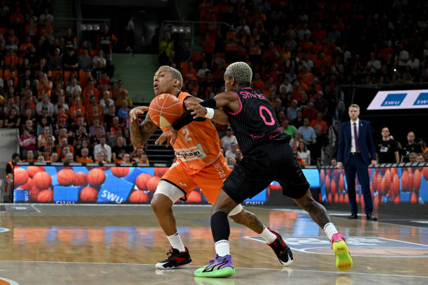 0万欧元之 0万欧元之